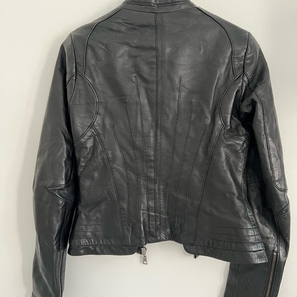 Danier Black Leather Jacket - Picture 4 of 4